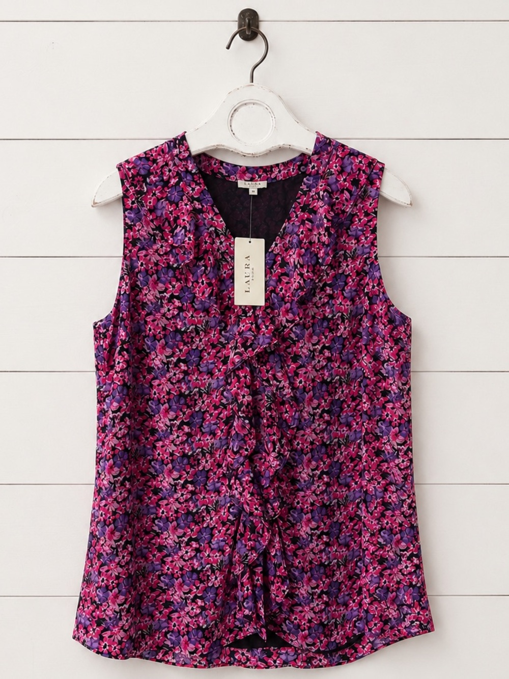 NWT Laura Pink & Purple Floral Ruffle V-Neck Blouse